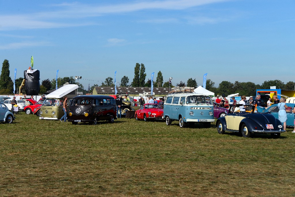 ../Images/Beautiful Budel 2019 377.jpg